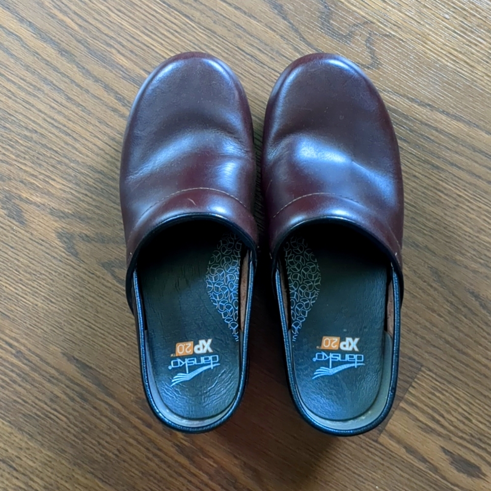 Dansko Women's  Shoes size 38 Brown